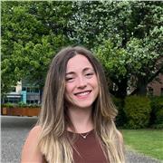 Profesora de inglés y/o español para extranjeros con dos años de experiencia internacional.